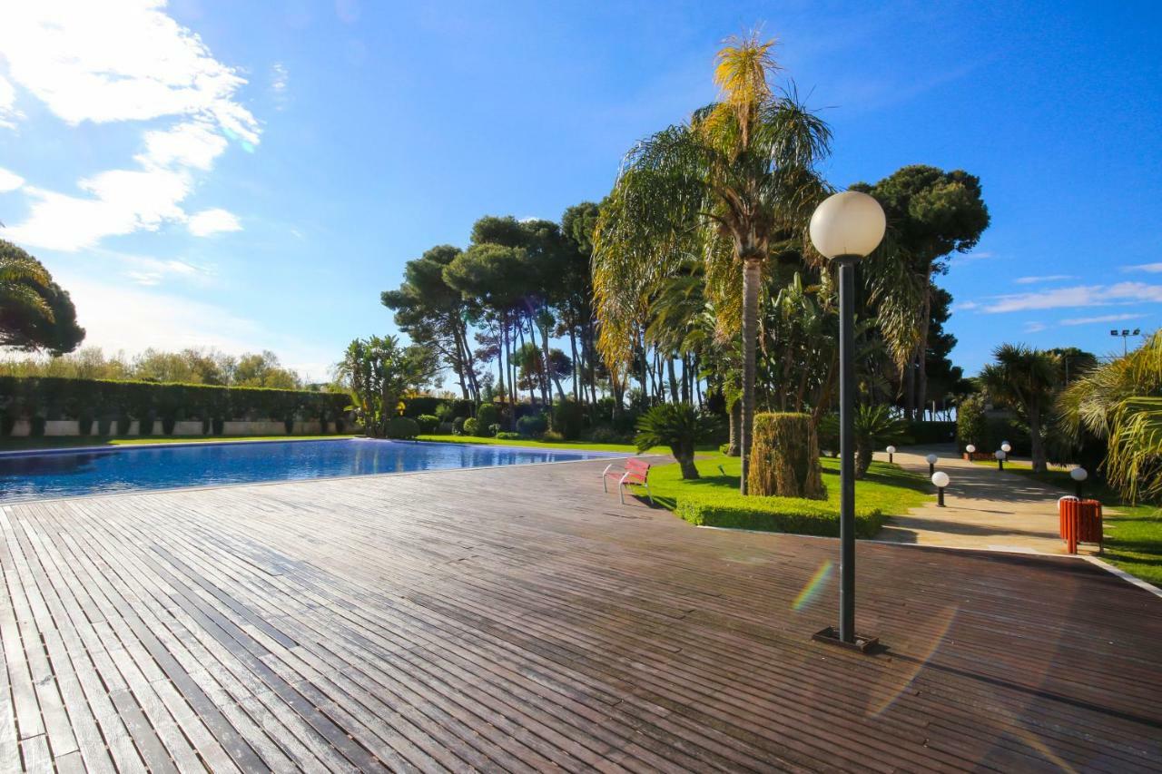 Galera Planet Costa Dorada Villa Cambrils Exteriör bild